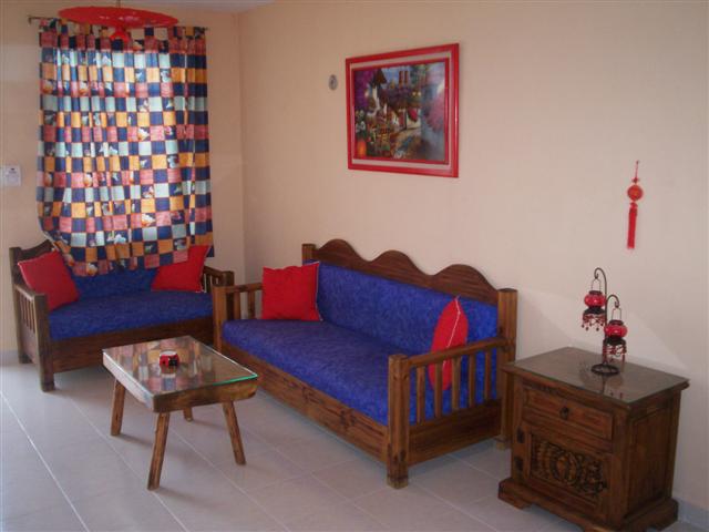 ENCINOS_SALA_%28Small%29.jpg