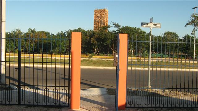 TORRE_DESDE_CASA_%28Small%29.JPG